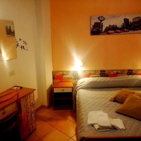 Hotel Galles Римини Экстерьер фото
